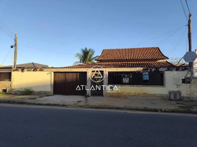 Atlântica Imóveis tem excelente casa para locação, 55 m² por R$ 3.500,00/ mês -Extensão do