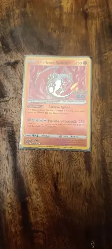 Charizard Radiante(Pokémon Go)