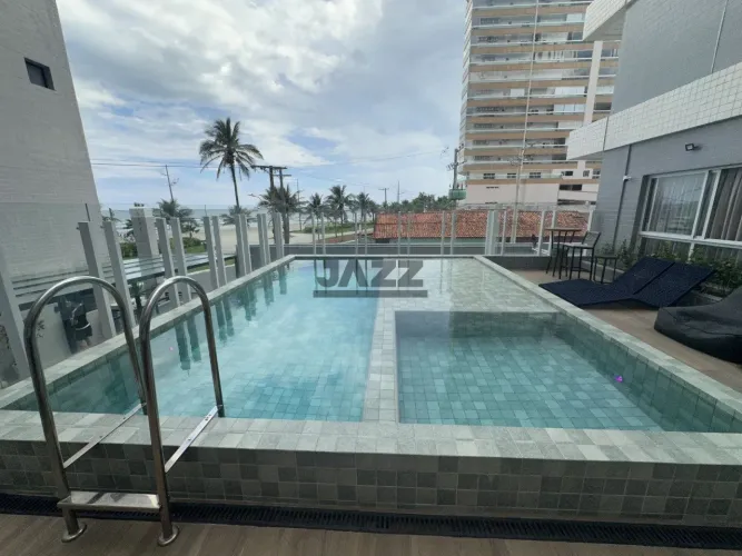 Apartamento com 2 Dormitórios, Varanda Gourmet e Vista para o Mar no Bairro Caiçara