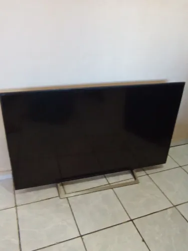 TV Sony 49 polegadas com defeito, problema no display 