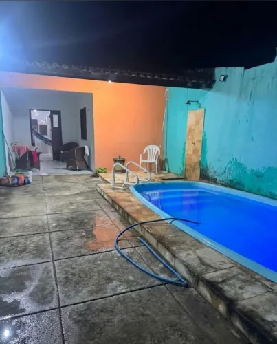 VENDE- SE CASA COM 02 QUARTOS E PISCINA EM PARACURU