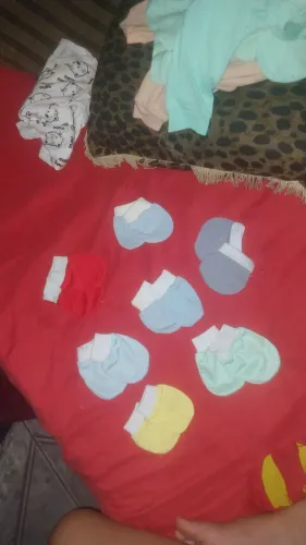 Luvas de bebê