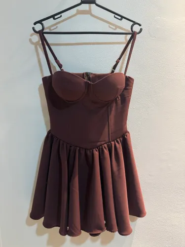 Vestido Bella Brand marrom