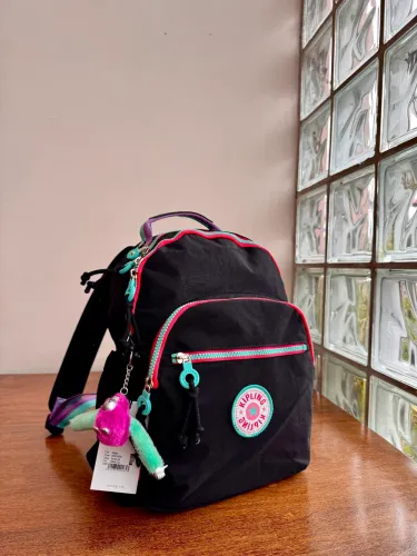 Mochila Kipling Seoul Rainbow preto