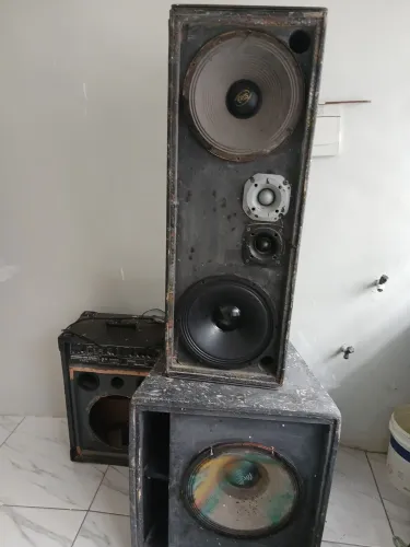 Vendo caixa de son