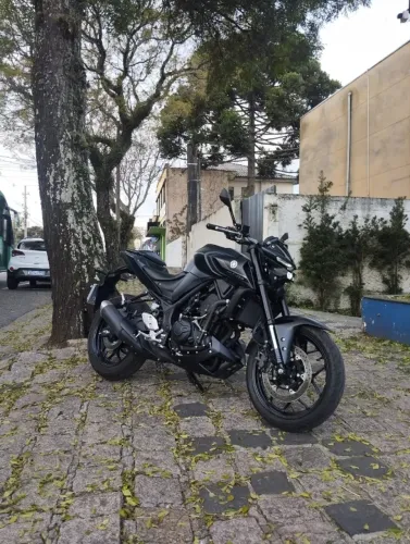 YAMAHA MT 03 modelo 2025 baixo km