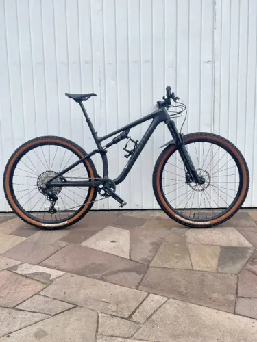 Specialized Epic Evo Comp Full mtb carbono Shimano Rockshox sid tam 17