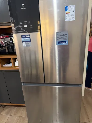GELADEIRA ELECTROLUX 591 LITROS 127V NOVA DE VERDADE NUNCA USADA
