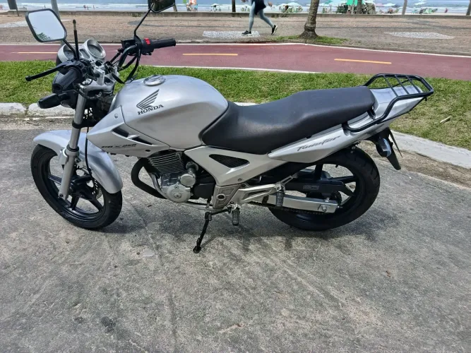 CBX Twister 2006