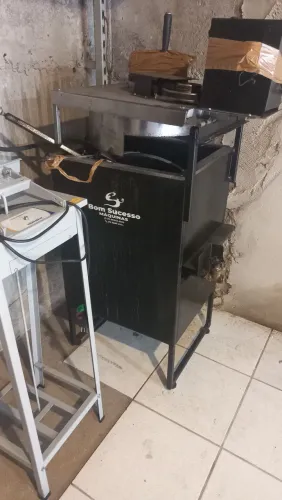 Cortadora de batata e seladora de pedal