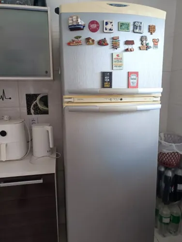 Vendo Geladeira Brastemp 380l