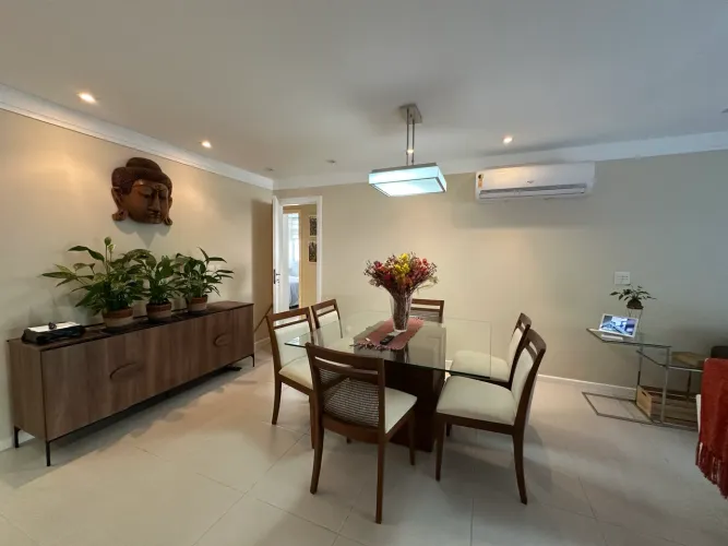 3 Quartos no Recreio - MOBILIADO - a 150 m da praia!!