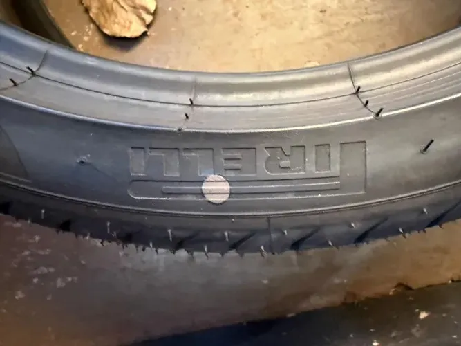 Pneu 255/35r19 96y P-zero Pirelli Aro 19