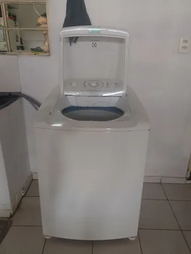 Máquina de lavar eletrolux
