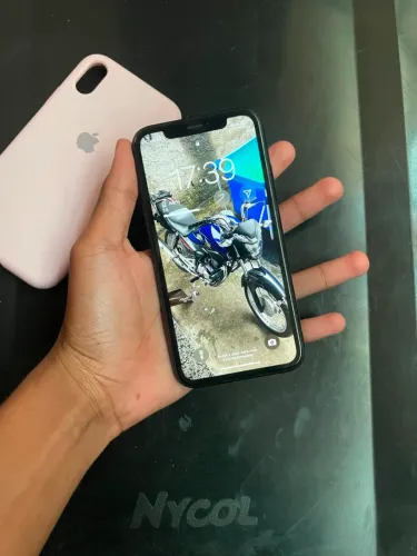 iPhone XR