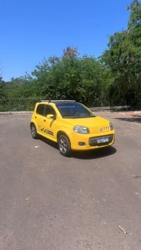 Fiat Uno Sporting 1.4 EVO Fire Flex 8V 4P 2012