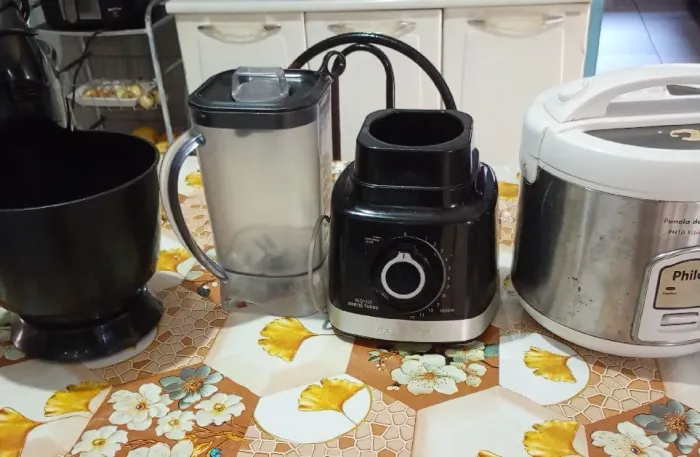 Batedeira de bolo liquidificador panela elétrica