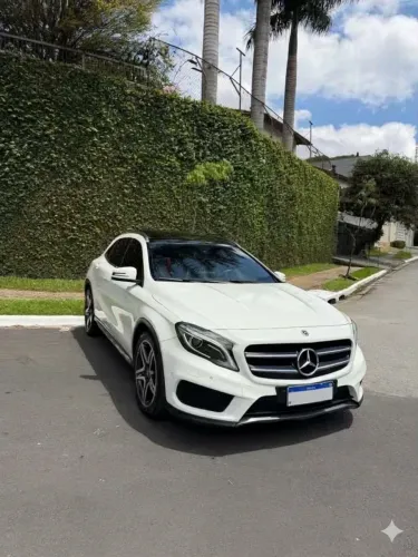 Mercedes-Benz GLA 250 Sport 2.0 TB 16V 4X2 211cv Aut. 2016