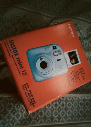 câmera instas Mini 12