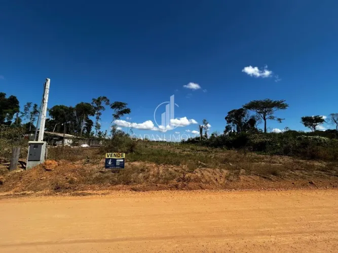 VENDO ÁGIO CHÁCARA EM LOCAL PRIVILEGIADO! Apenas 10 minutos de Santa Carmem - MT