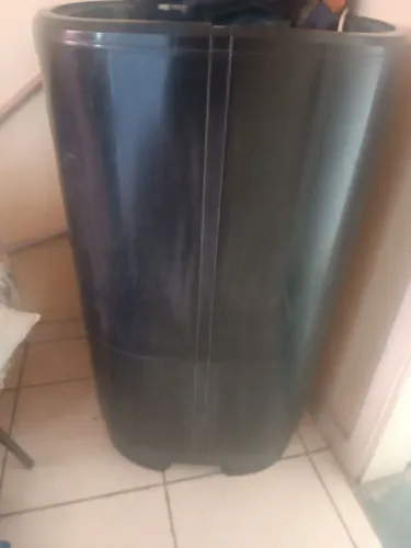 Vendo uma carcaça de tanquinho 