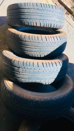 Pneu 14 usado 250.00 o jogo conservado 