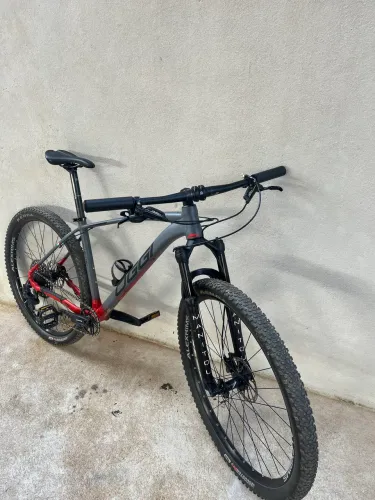 Oggi 7.5 grupo sram gx completo e suspensão a ar manitou 