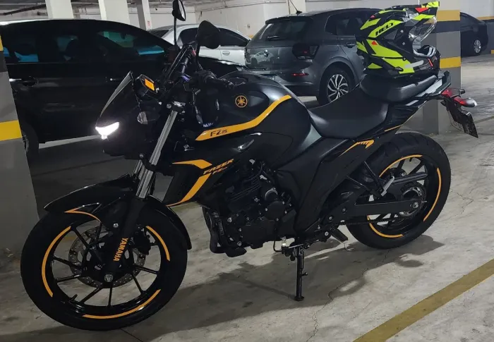 Vendo yamaha FZ25, 2024 , 21km rodados apenas!