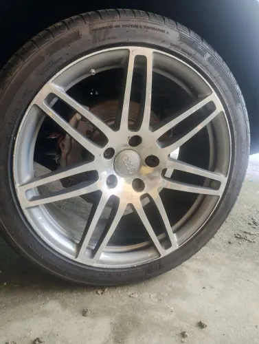 4 Aro 21 de liga leve audi 5 furos