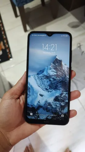 Celular xaiomi, nunca aberto. 