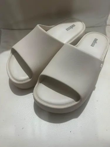 Melissa free Platform Slide Nova