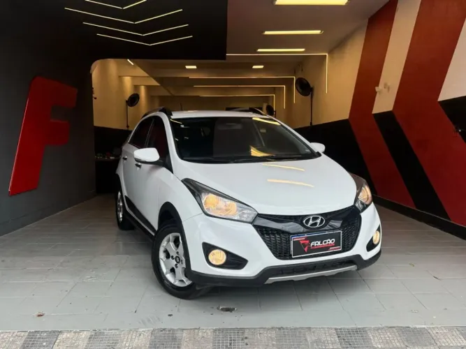 Hyundai HB20X Premium 1.6 Flex 16V Aut. 2015
