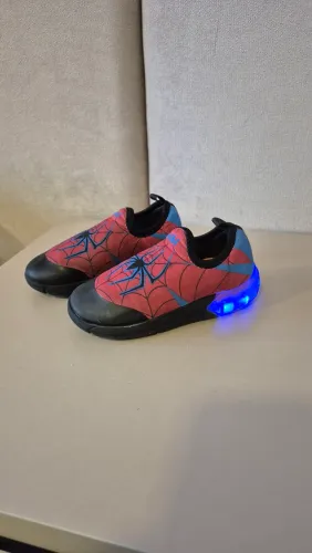 Tenis Bibi homem aranha com led n° 25