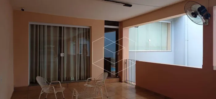 Casa com 2 dormitórios à venda por R$ 350.000,00 - Chácara Flora - Jaú/SP