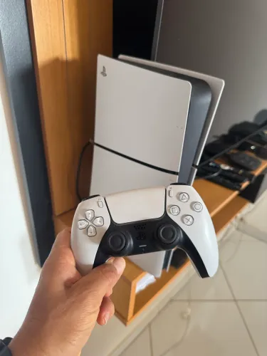 PS5 Slim Edição Digital 825 Gb 