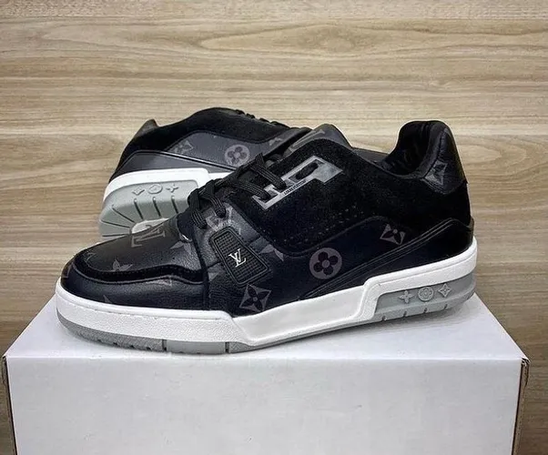 Tênis Louis Vuitton lançamento Preto 