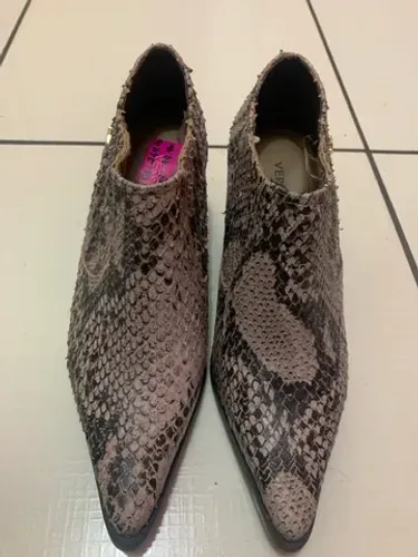 Bota cano curto