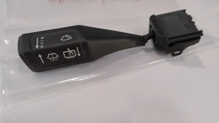Chave Limpador Para-brisa C/temporizador Monza 82/87 Orig Gm