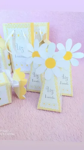 Lembrancinhas personalizadas pra festa de aniversário Margarida