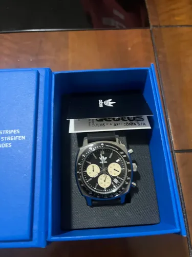 Relógio adidas original novo na caixa