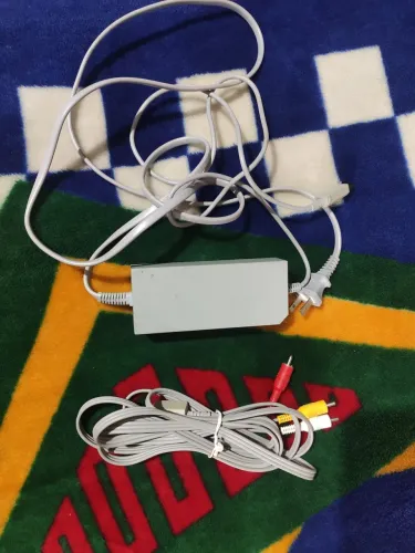 Nitendo wi Fonte e cabonde audio e imagem original