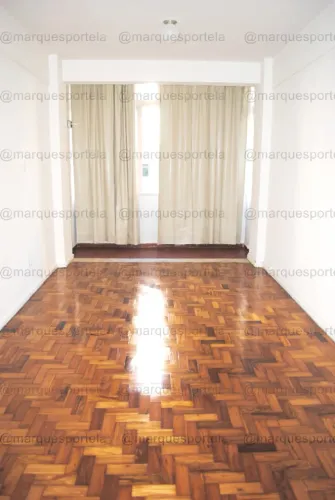 Kitnet na Glória, 30 m2 | Ótima oportunidade