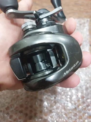 Carretilha Shimano Metanium HG