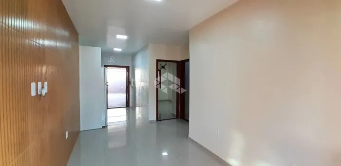 Casa térrea, 2 dormitórios, banheiro social, ambientes climatizados, placa solar, área gou