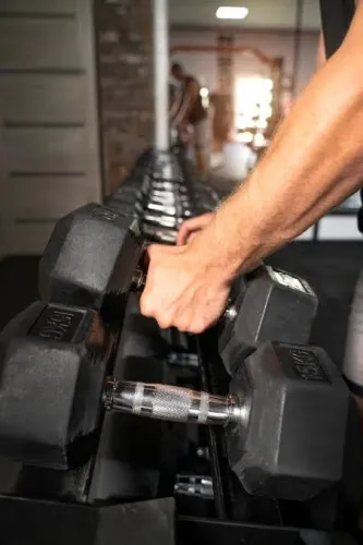 Halter e dumbell injetado 