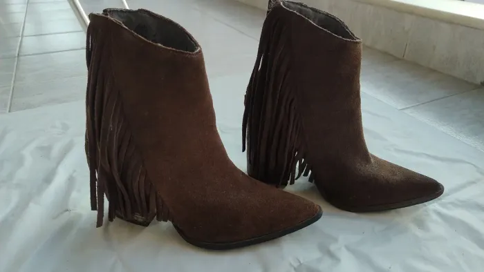 Bota franja marrom n.35