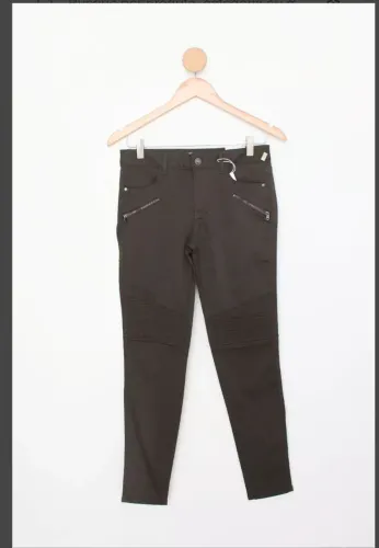 Calça de Sarja Zara 38 NOVA Feminina