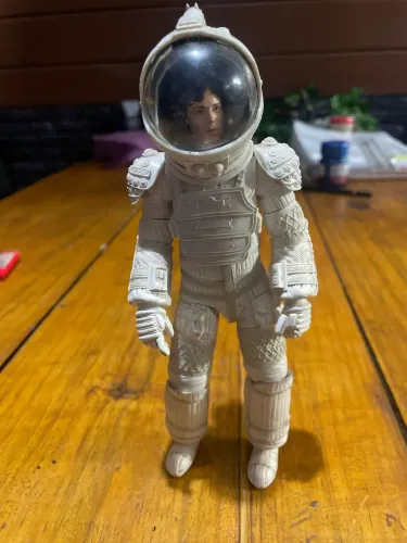 Neca - Alien - Ripley Astronauta -1/10