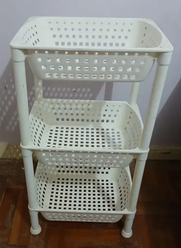 Organizador Plástico resistente, Multiuso. 3 repartições.