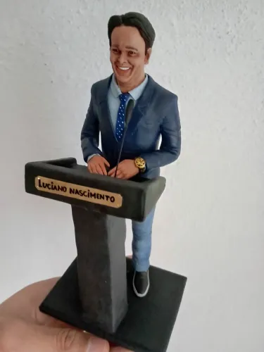 Escultura humanizada Personalizada